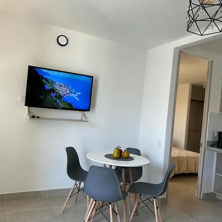 Paraíso Privado En - Piscina Y Parking Apartamento